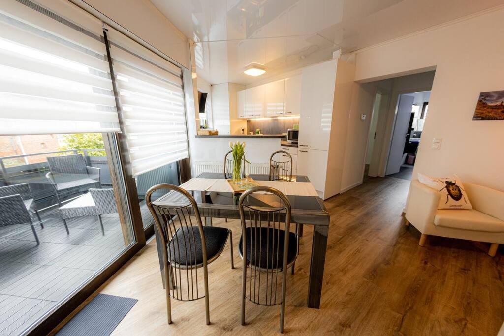Wohnung Hirschhoehe Im Taunus Neu-Anspach Bagian luar foto